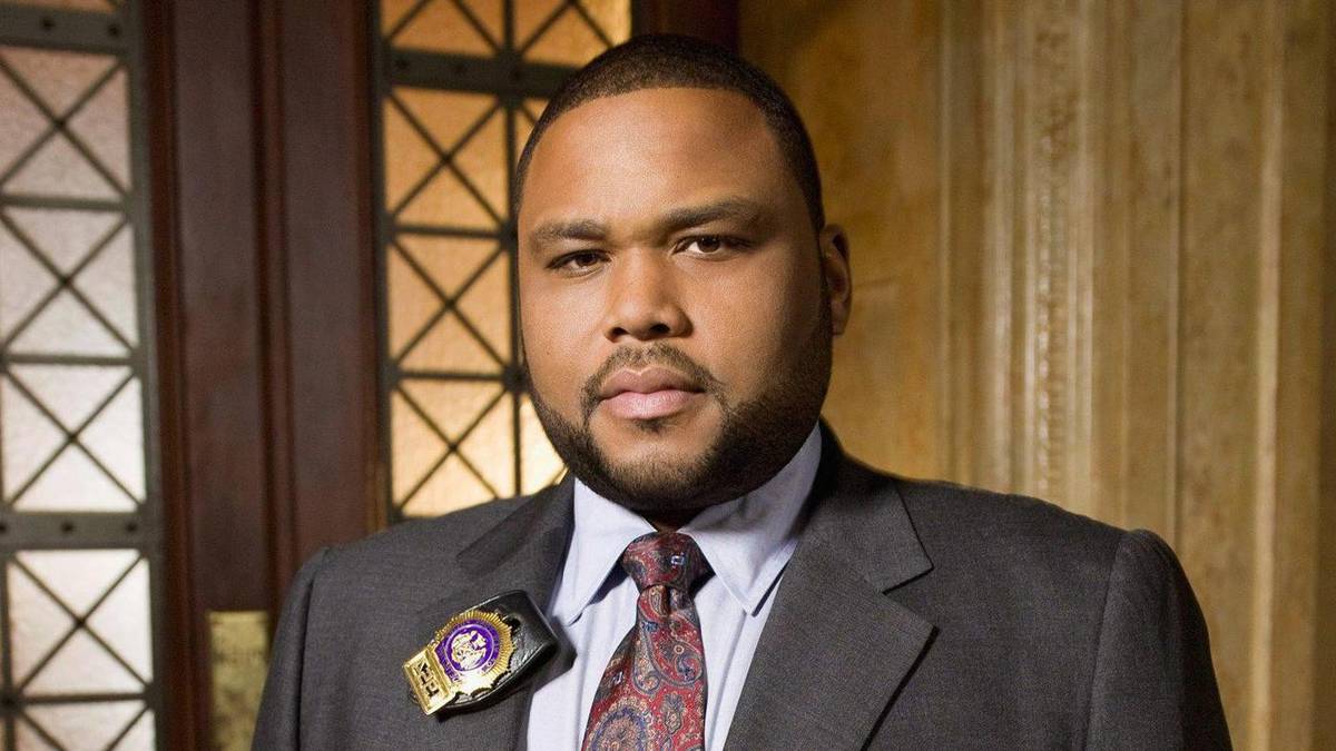 Anthony Anderson Exits Law & Order After Season 21 Return