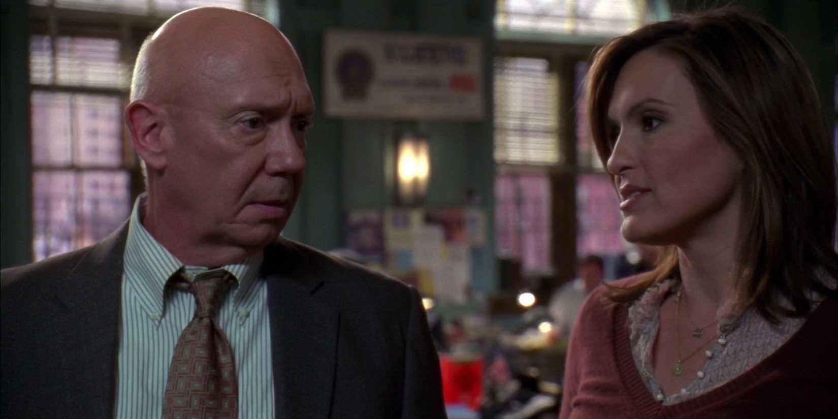 NYPD Captain Cragen congratulates Benson in Law And Order SVU