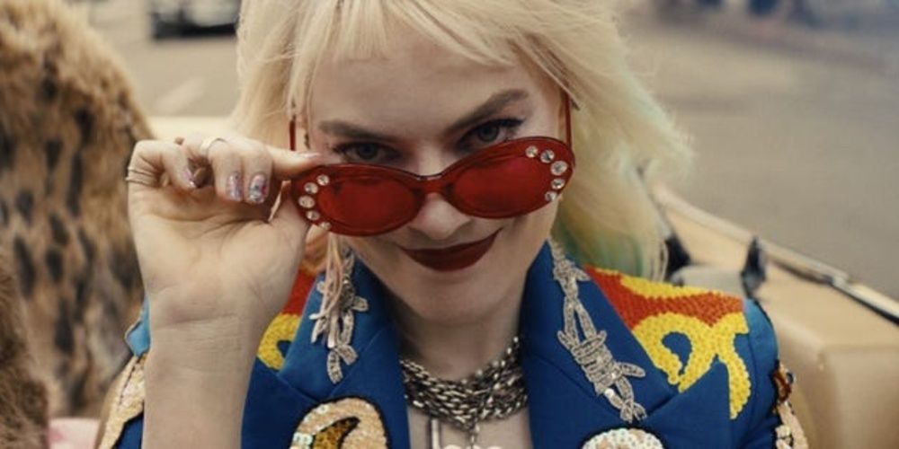 Harley Quinn wears shades and looks in the camera in Birds of Prey Cropped 1