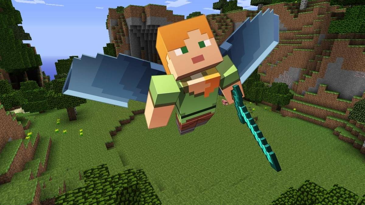 Minecraft Player Uses Potion & Elytra To Jump Higher Than Ever