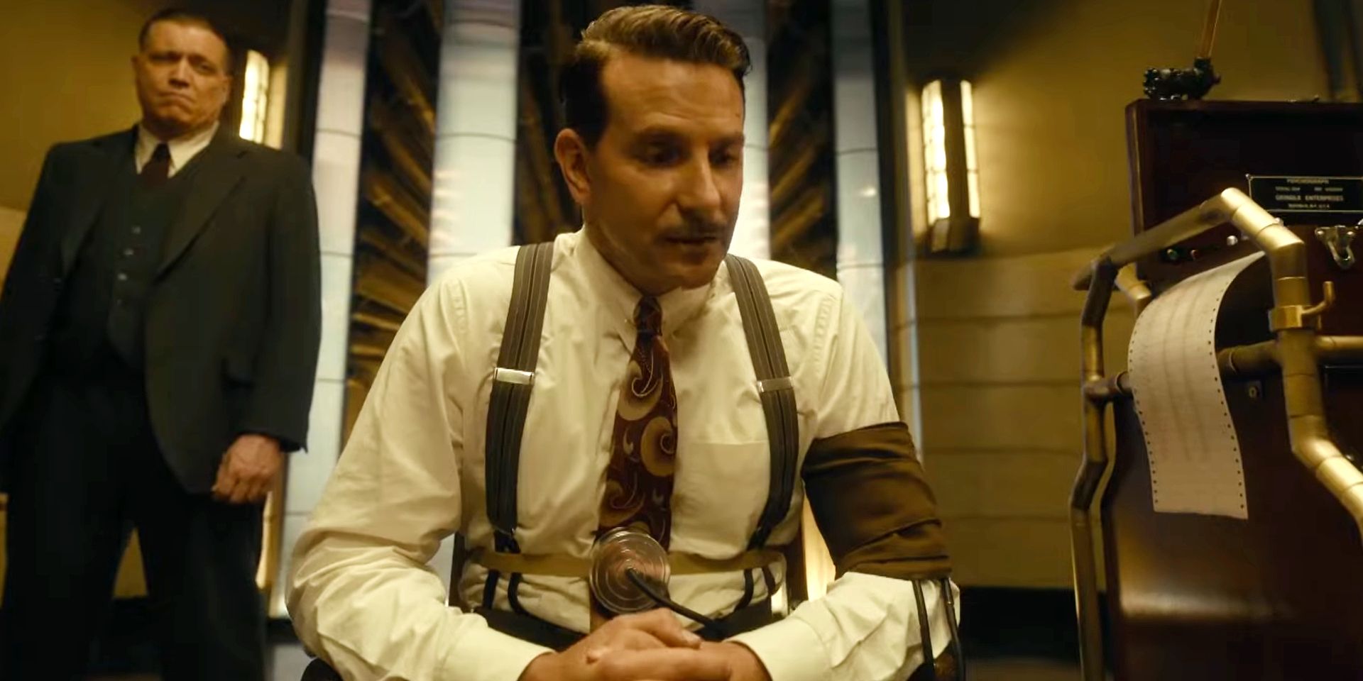Bradley Cooper Lies About Psychic Powers in New Nightmare Alley Trailer ...