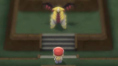 trenerzy zmierzą się z Giratiną w grze Pokemon Brilliant Diamond i Shining Pearl ' s Turnback Cave.