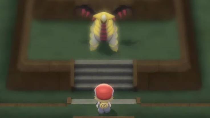 trenerzy zmierzą się z Giratiną w grze Pokemon Brilliant Diamond i Shining Pearl ' s Turnback Cave.
