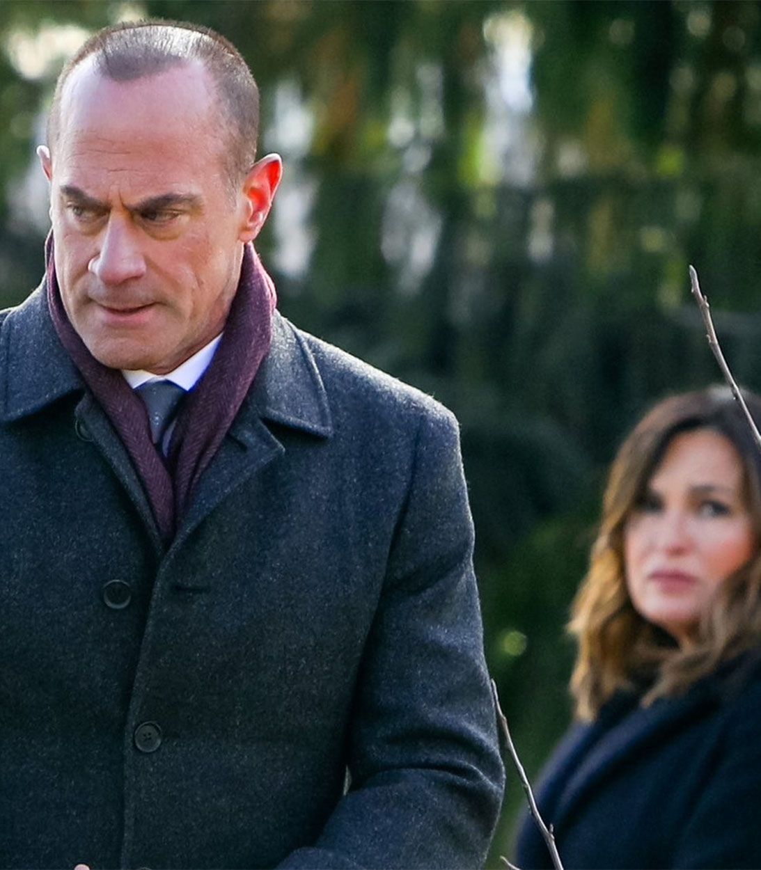 Ley y orden: La temporada 26 de SVU duplica el giro romántico de Benson y Stabler en el final de la temporada 25