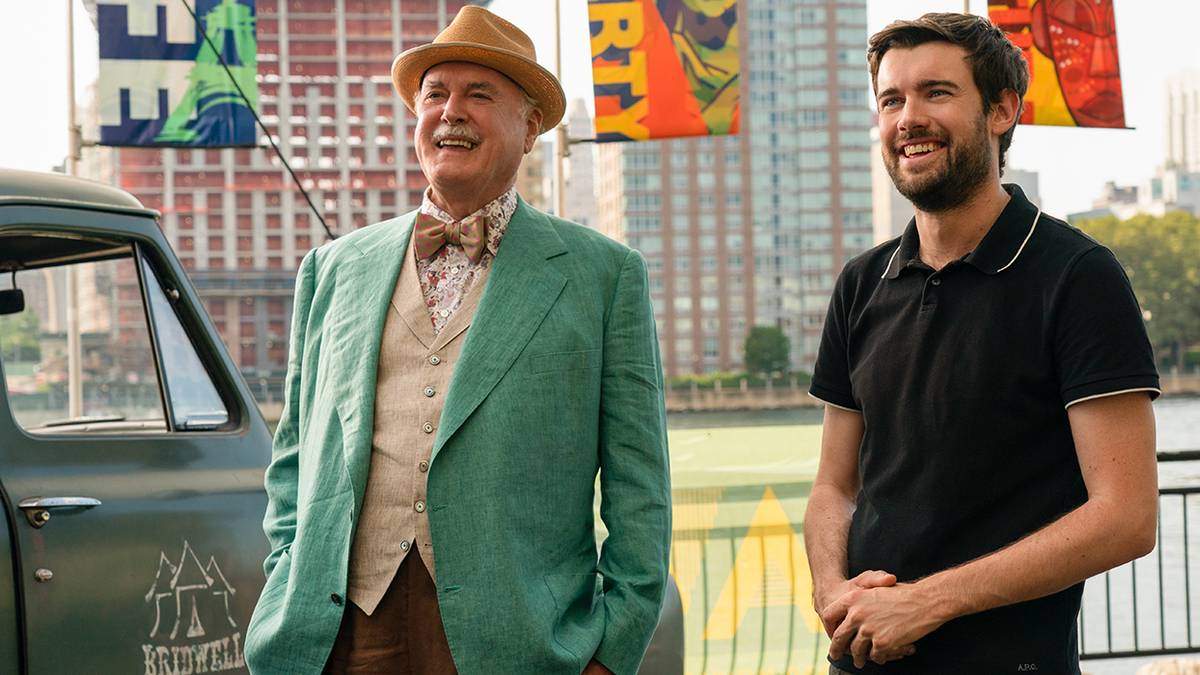 John Cleese Interview: Clifford The Big Red Dog