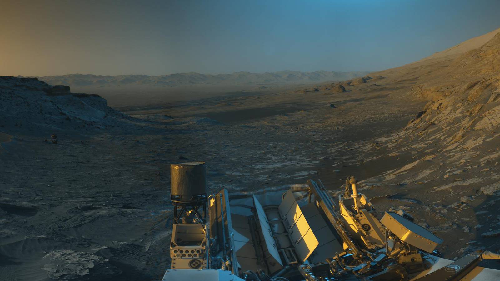 This Amazing Mars Photo Makes You Feel Like You're Actually On The Planet