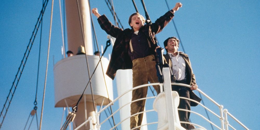 An image of Jack and Fabrizio standing at the front of the Titanic