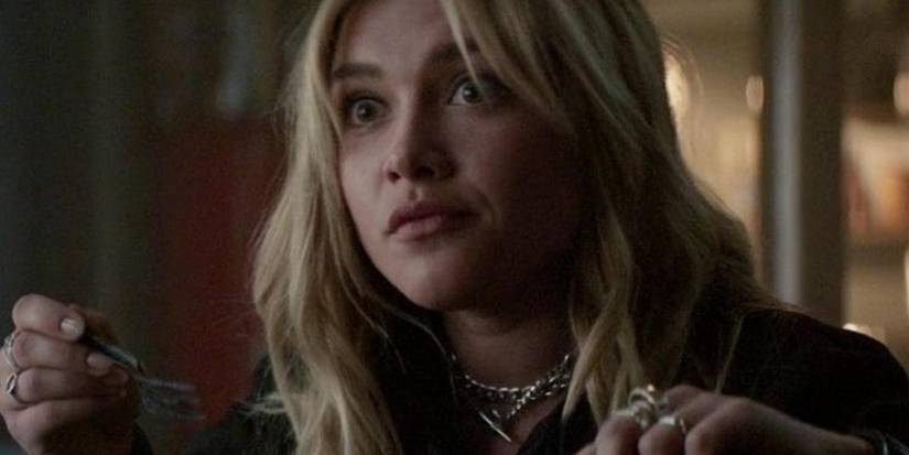 Florence Pugh as Yelena Belova eating macaroni in Hawkeye.