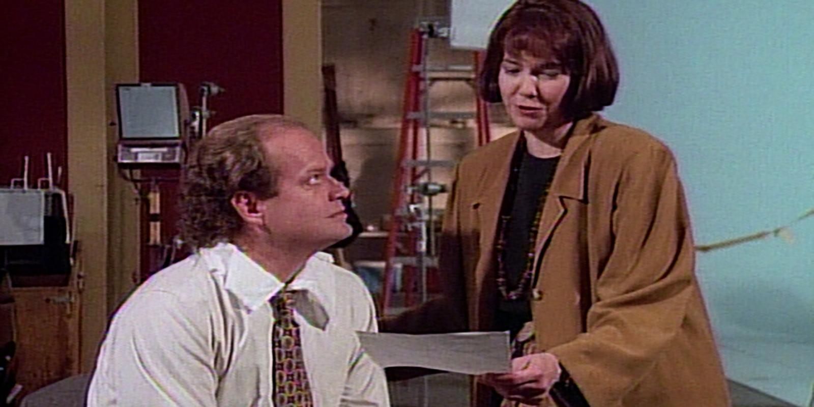 ¿Frasier tiene una hija secreta con Bebe Glazer? Explicación del misterio de la temporada 2 de Frasier