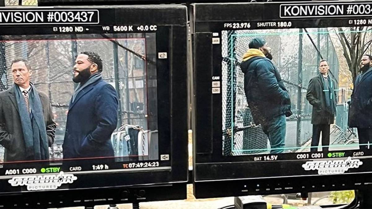 Law & Order Season 21 Photo Shows First Look At
