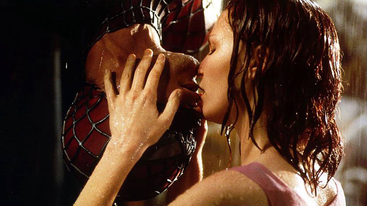 Kirsten Dunst Says She s Proud Of Iconic Upside Down Spider Man Kiss Kirsten Dunst Says She s Proud Of Iconic Upside Down Spider Man Kiss
