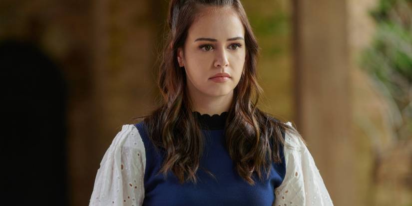 Josie Saltzman on Legacies looking unstatysfied
