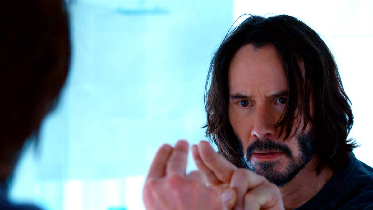 Keanu Reeves Treated His Team To All-Expenses-Paid Matrix Premiere Trip