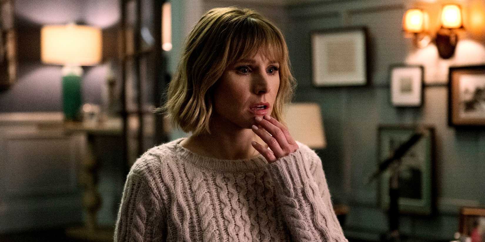 Anna (Kristen Bell) in The Woman in the House