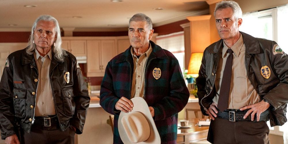 Surprising Twin Peaks Season 4 Update Worries Me After 94% RT Hit 7 Years Ago