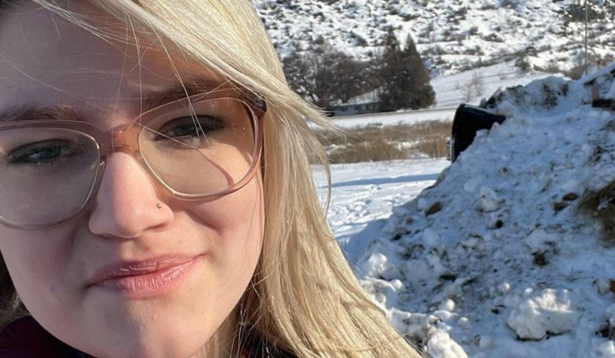 Alaskan Bush People Star Rain Brown Joins Cameo