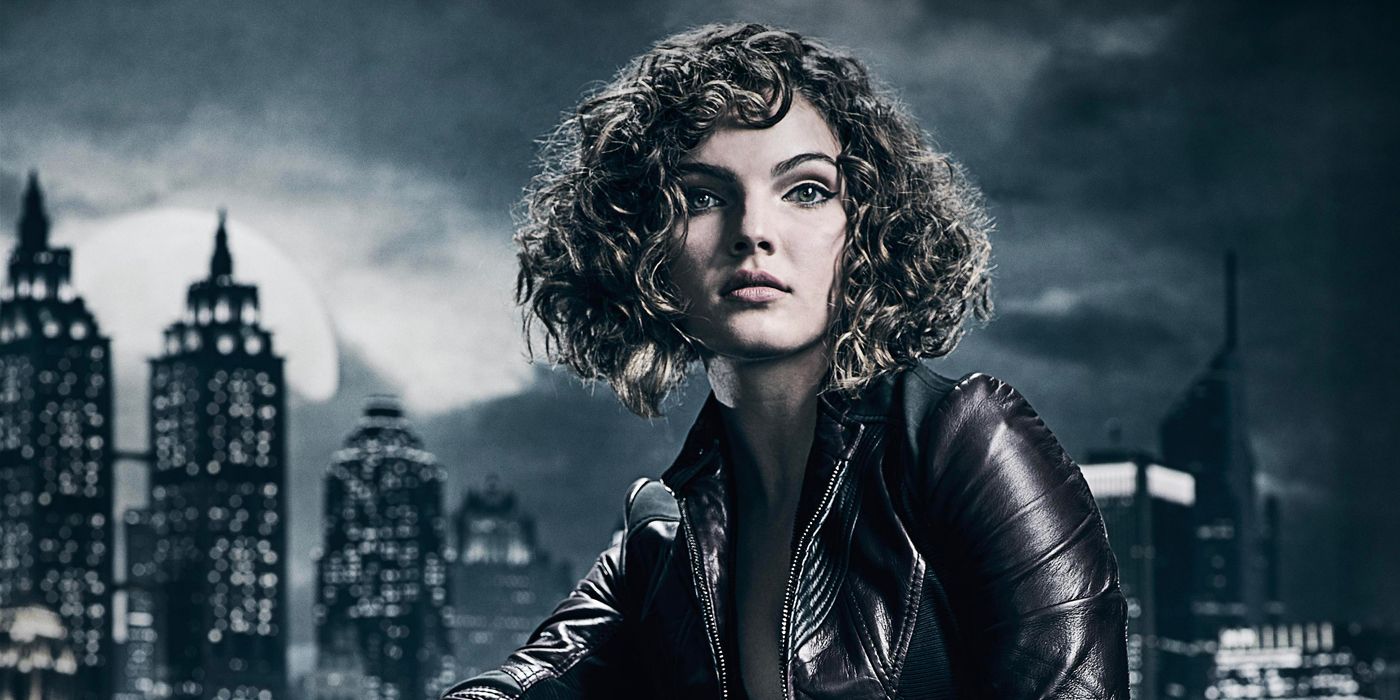 Catwoman in a Gotham promo