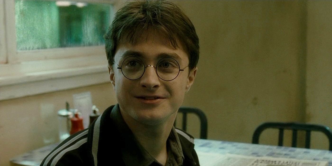 10 Funniest Harry Potter Scenes That Were Only In The Movies