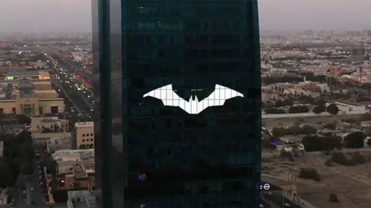 The Batman's Marketing Puts Bat-Symbol All Over The World In New Video