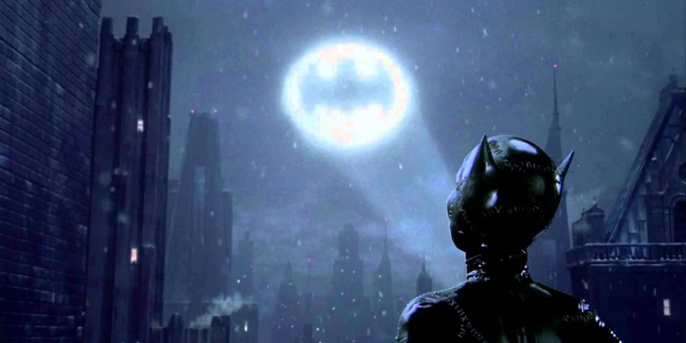 batman returns ending catwoman signal