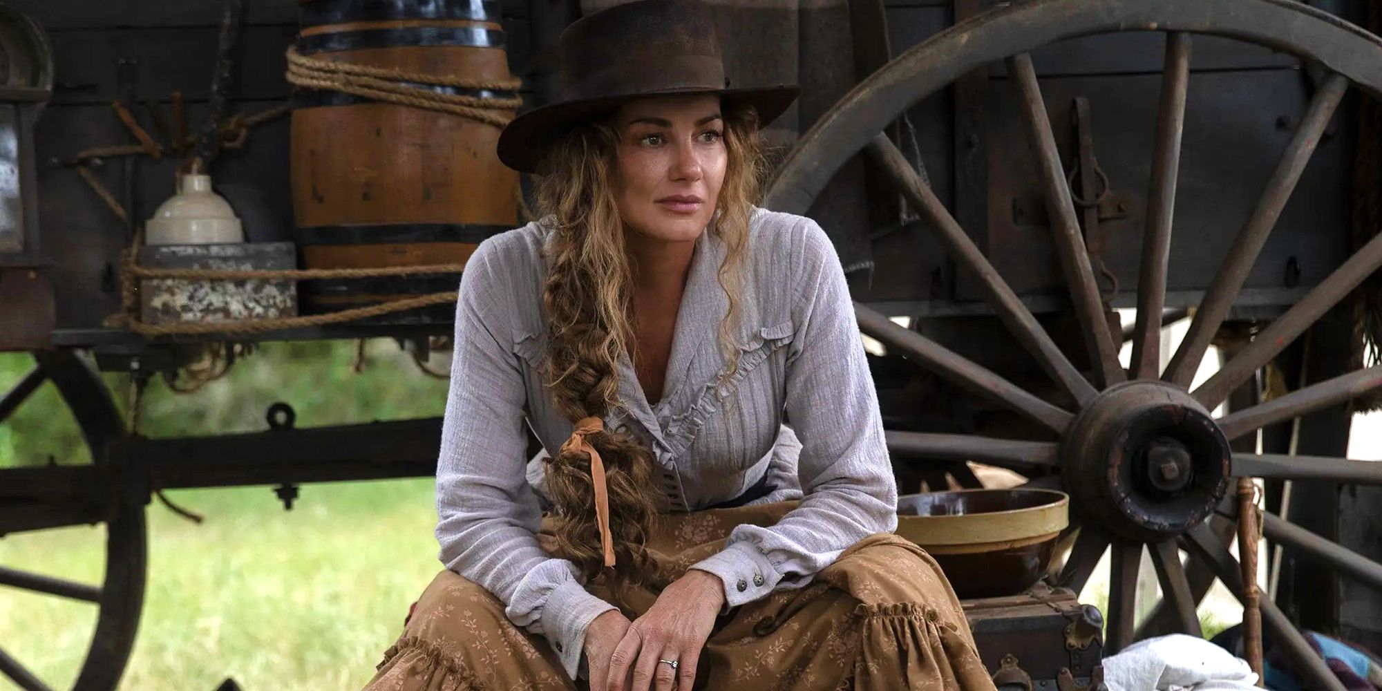 1883 Faith Hill as Margaret Dutton