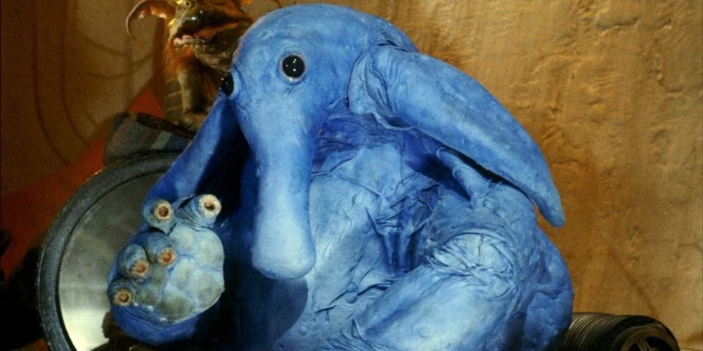 An image of Max Rebo playing an instrument in Star Wars