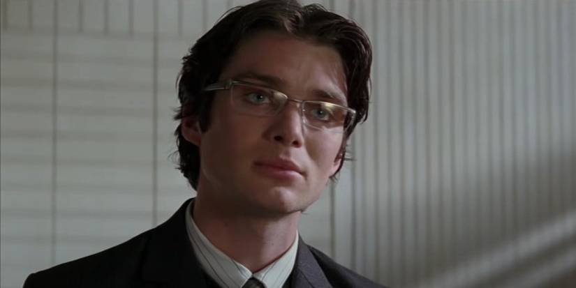 Jonathan Crane(Cililan Murphy) looking serious in Batman Begins (2005)