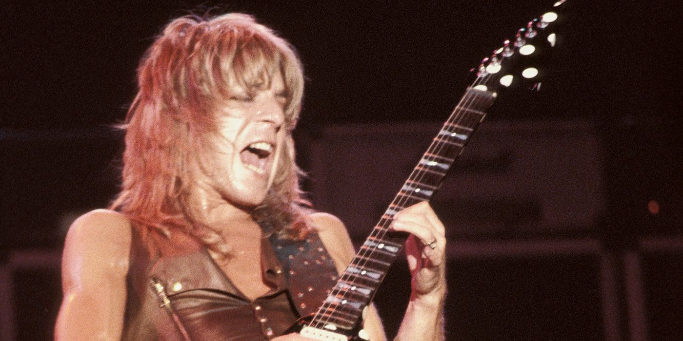 未開封 YOUNG GUITAR 2022年4月号 Randy Rhoads YOUNG GUITAR (ヤング・ギター) 2022年 4月号 | - |本 | 通販