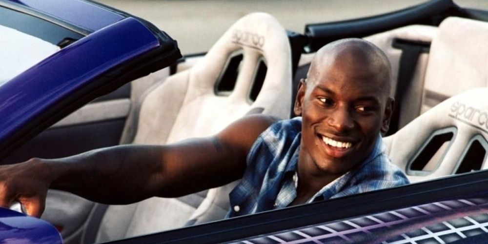 Roman Pearce driving his car in 2 Fast 2 Furious Cropped 1