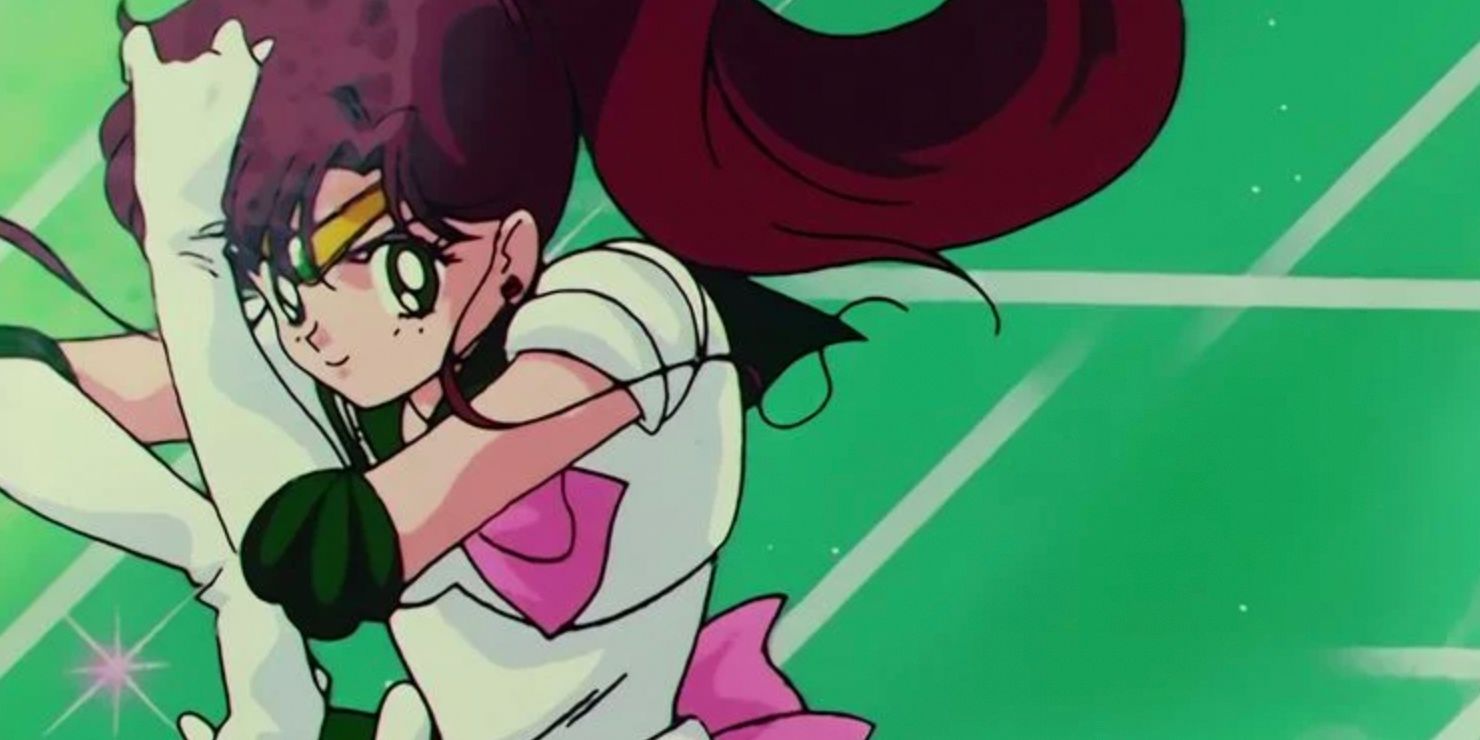Sailor Jupiter posing in the 90s Sailor Moon anime