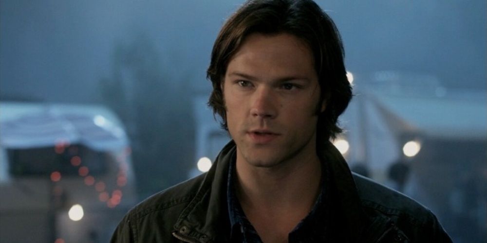 Soulless Sam talking to someone in Supernatural Cropped 1