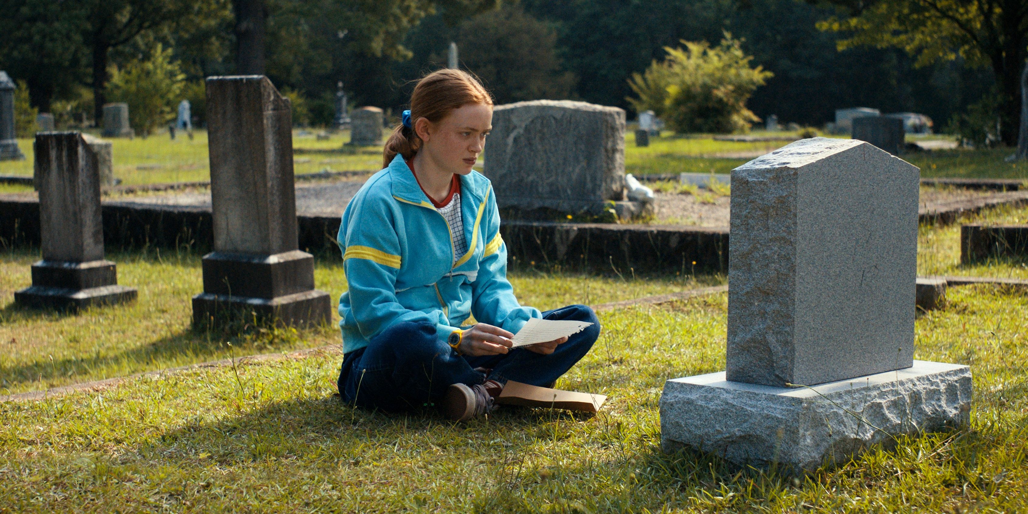 Stranger Things Max Mayfield at Billy Hargroves Grave