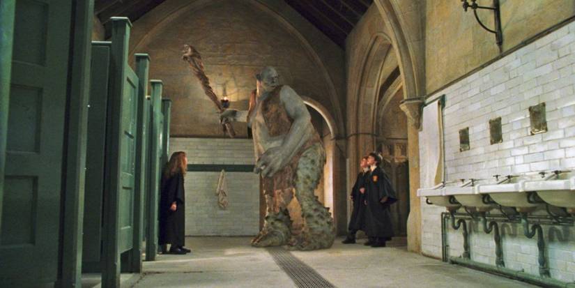 Harry Potter: 10 Ghostly Facts You Didn’t Know About Moaning Myrtle