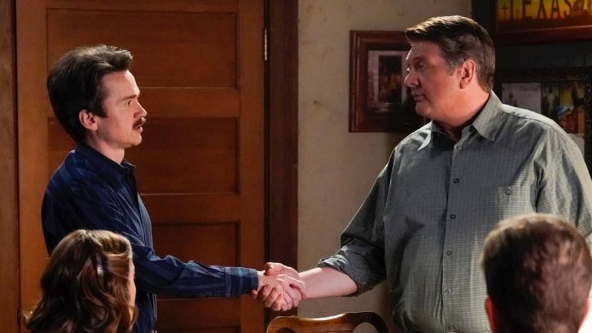 Finally Meets Pastor Rob In New Young Sheldon Season 5 Image