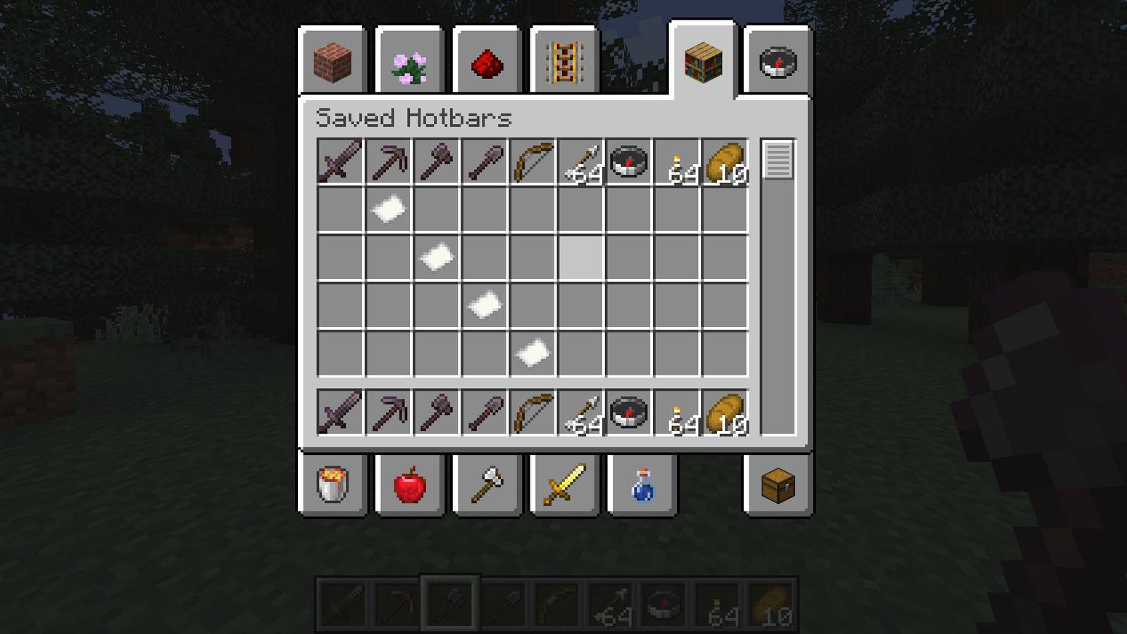 How To Save a Hotbar Layout in Minecraft