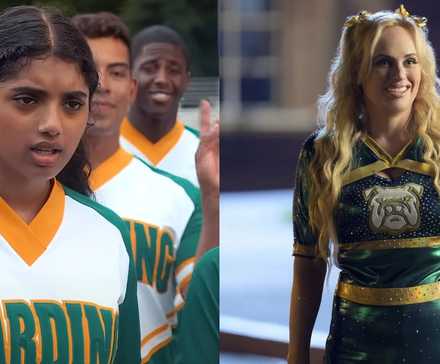 Разделенное изображение Дженэт и Стефани в форме для cheerleading в старший год