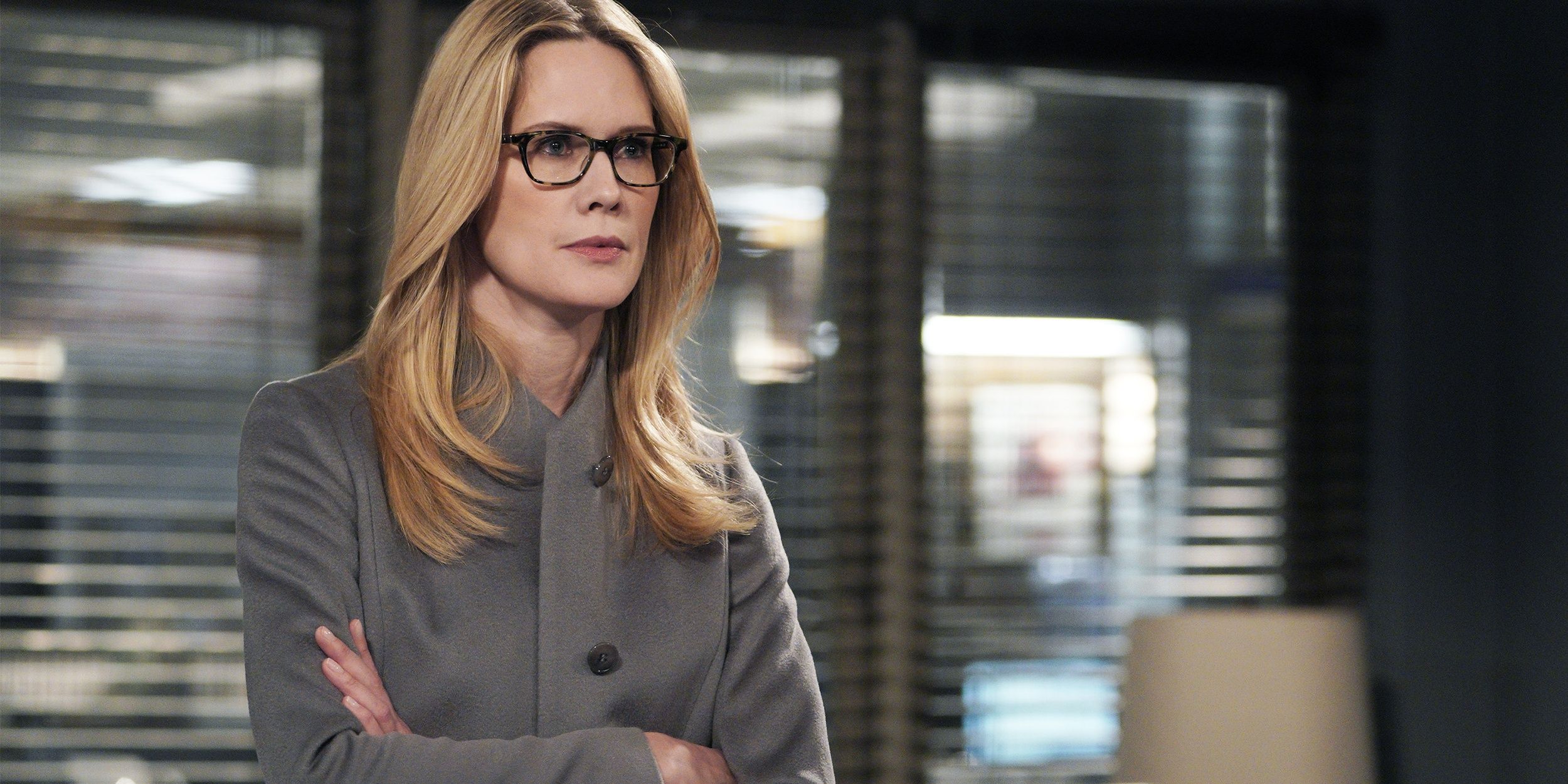 Кабот впервые встречается с офицерами SVU в Law & Order SVU