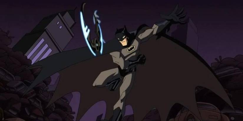 Batman: 10 Coolest Batarangs