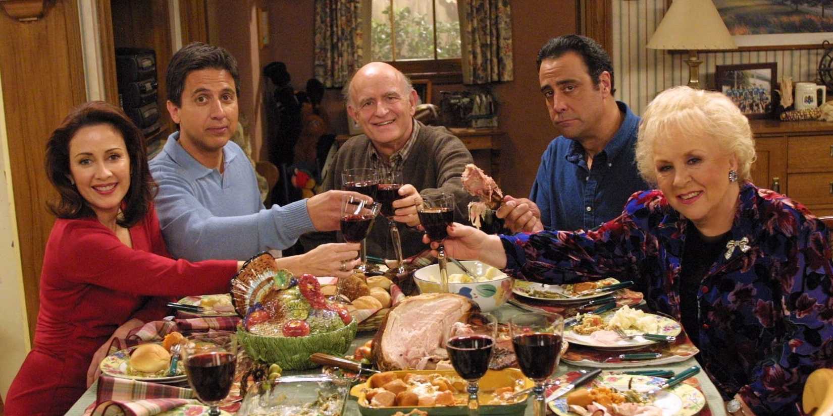 Everybody Loves Raymond cast at the Thanksgiving table