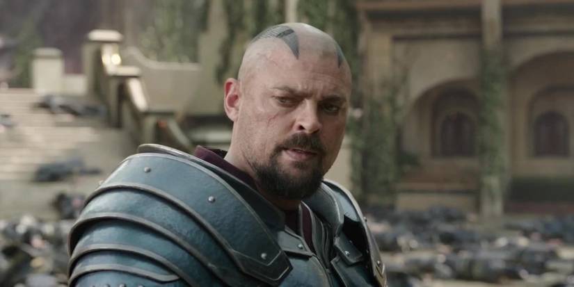 Execution From Thor Rag Every Villain Thor Has Faced In The MCU, Ranked