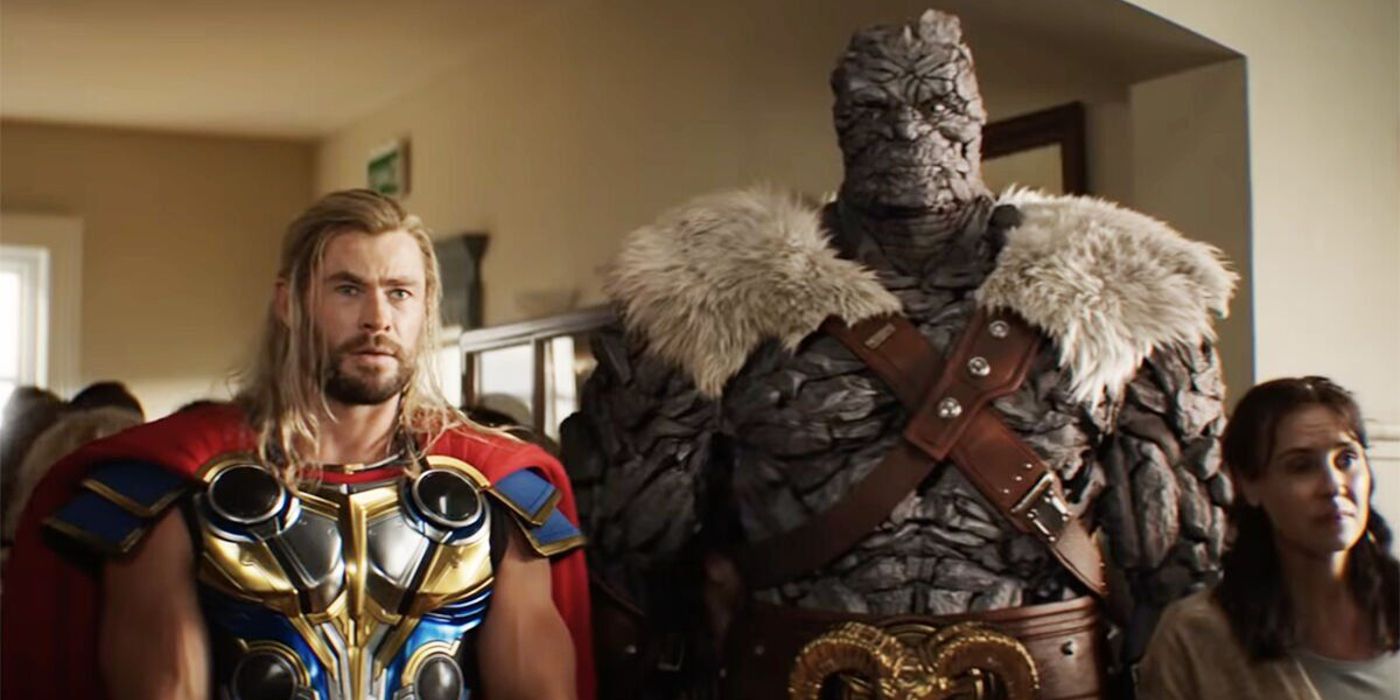 MARVEL THOR 監督 & コーグ　Taika Waititi　直筆サイン MARVEL THOR 監督 & コーグ Taika Waititi 直筆サイン TAIKA WAITITI