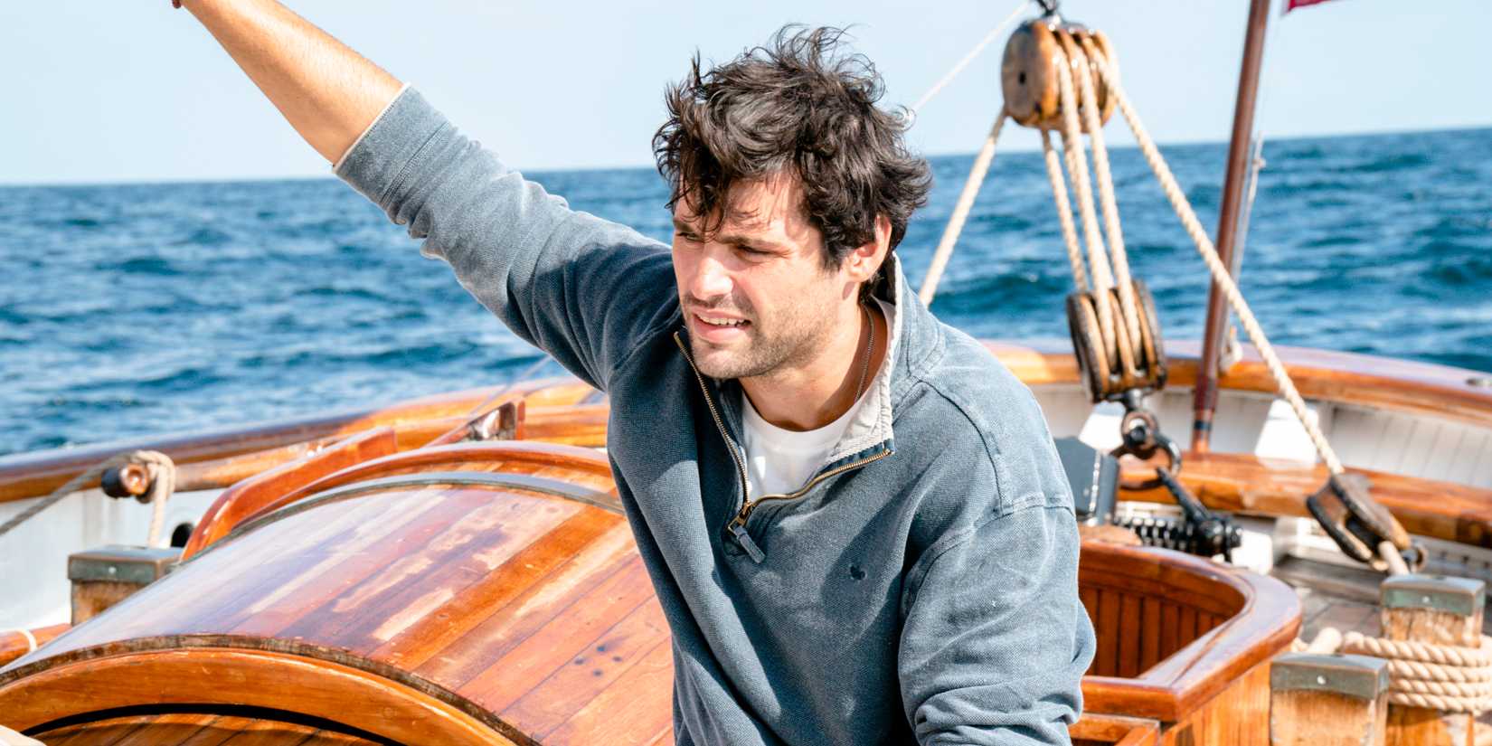 Into the Deep Matthew Daddario Thriller
