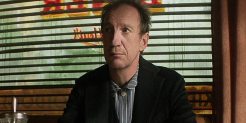 8 Seriously Dark Moments In Fantasy TV Shows 3 John Dee sits in The Diner in Sandman