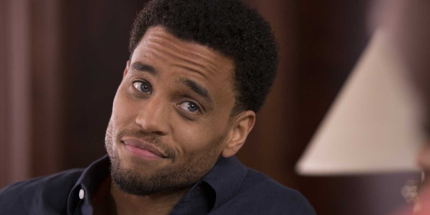 Michael Ealy sorrindo em Think Like a Man.