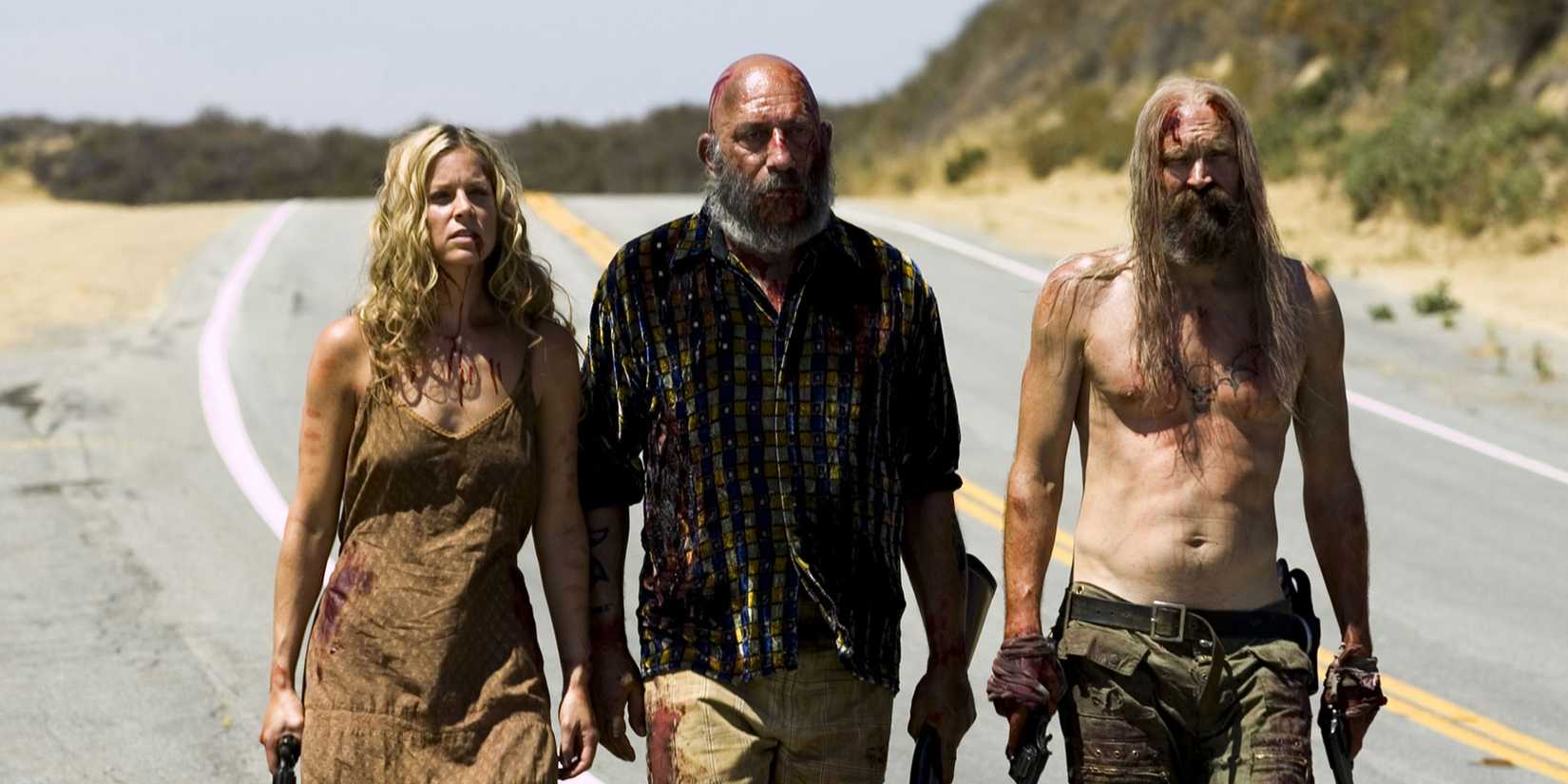 The Firefly family walks down a road in The Devil's Rejects 