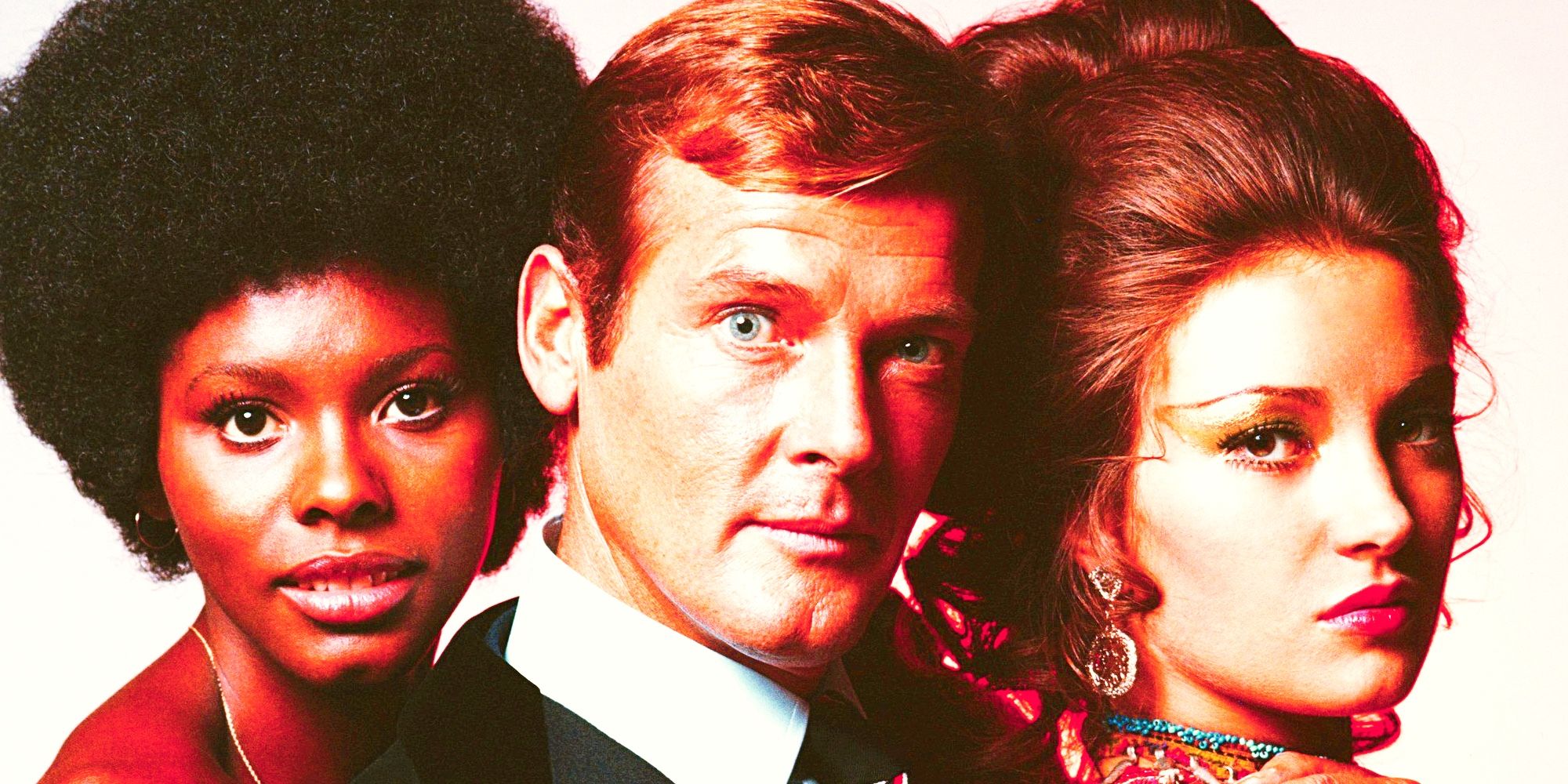 10 momentos de Roger Moore James Bond que no se mantienen hoy