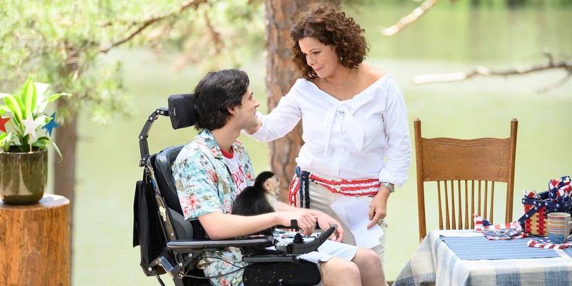 Чарли Роу и Марсия Гей Харден в фильме "GIGI & NATE"