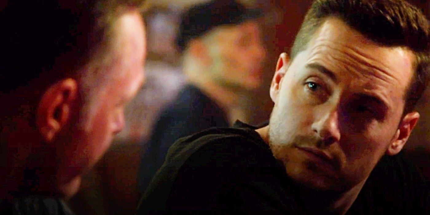 Jay Halstead Is Talking To Hank Voight In Chicago PD