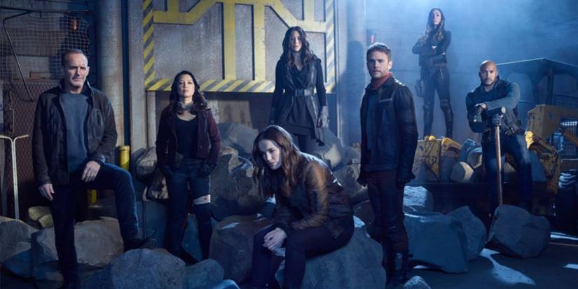10 Best Time Travel Shows, Ranked