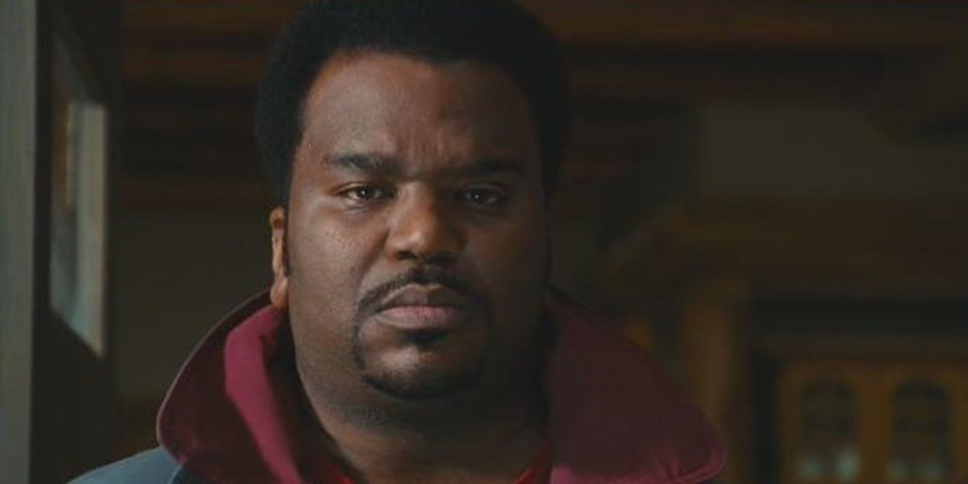 Craig Robinson looks at the camera in Hot Tub Time Machine
